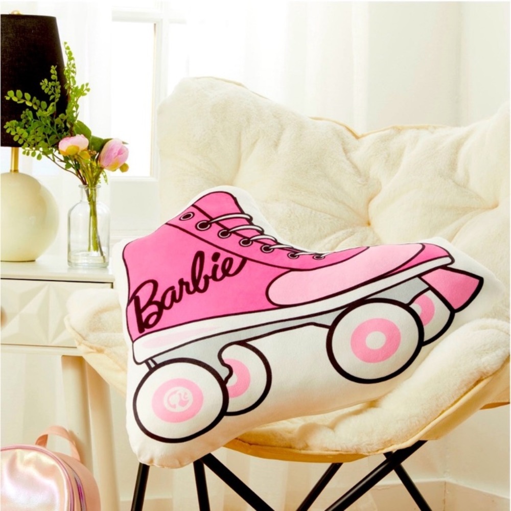 🚨 FINAL DROP- NWT Rare Barbiecore pillow Barbie Skate Squishy Pillow